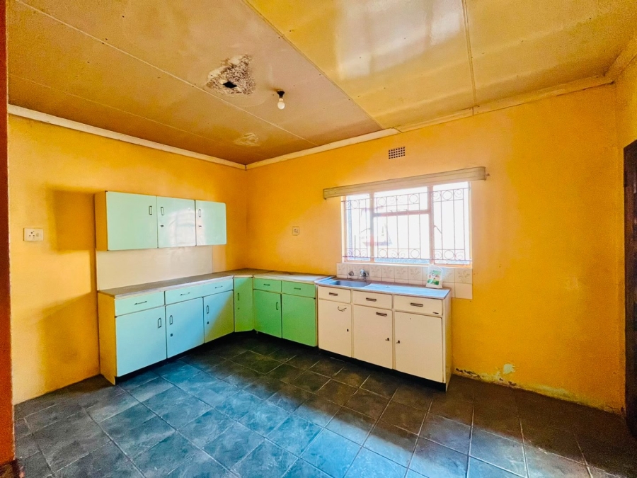 3 Bedroom Property for Sale in Kagisanong Free State